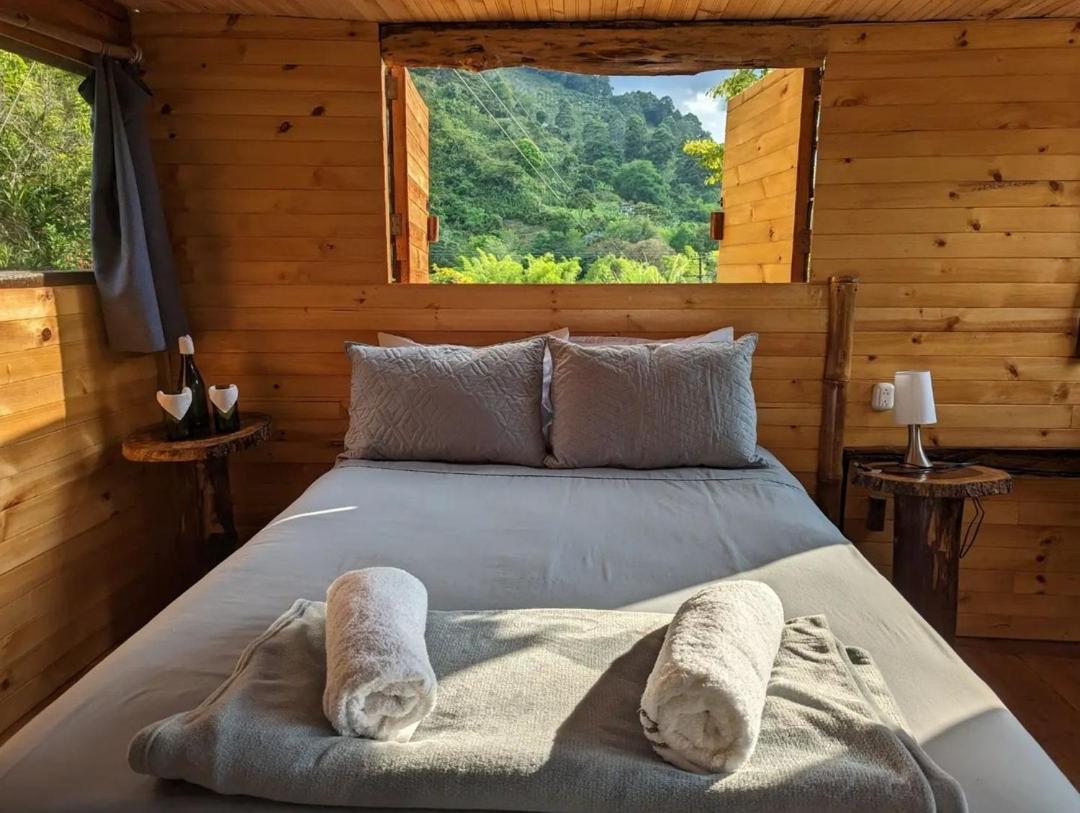 Habitación Colibrí, Pijao, Finca Flora del Río Exterior foto