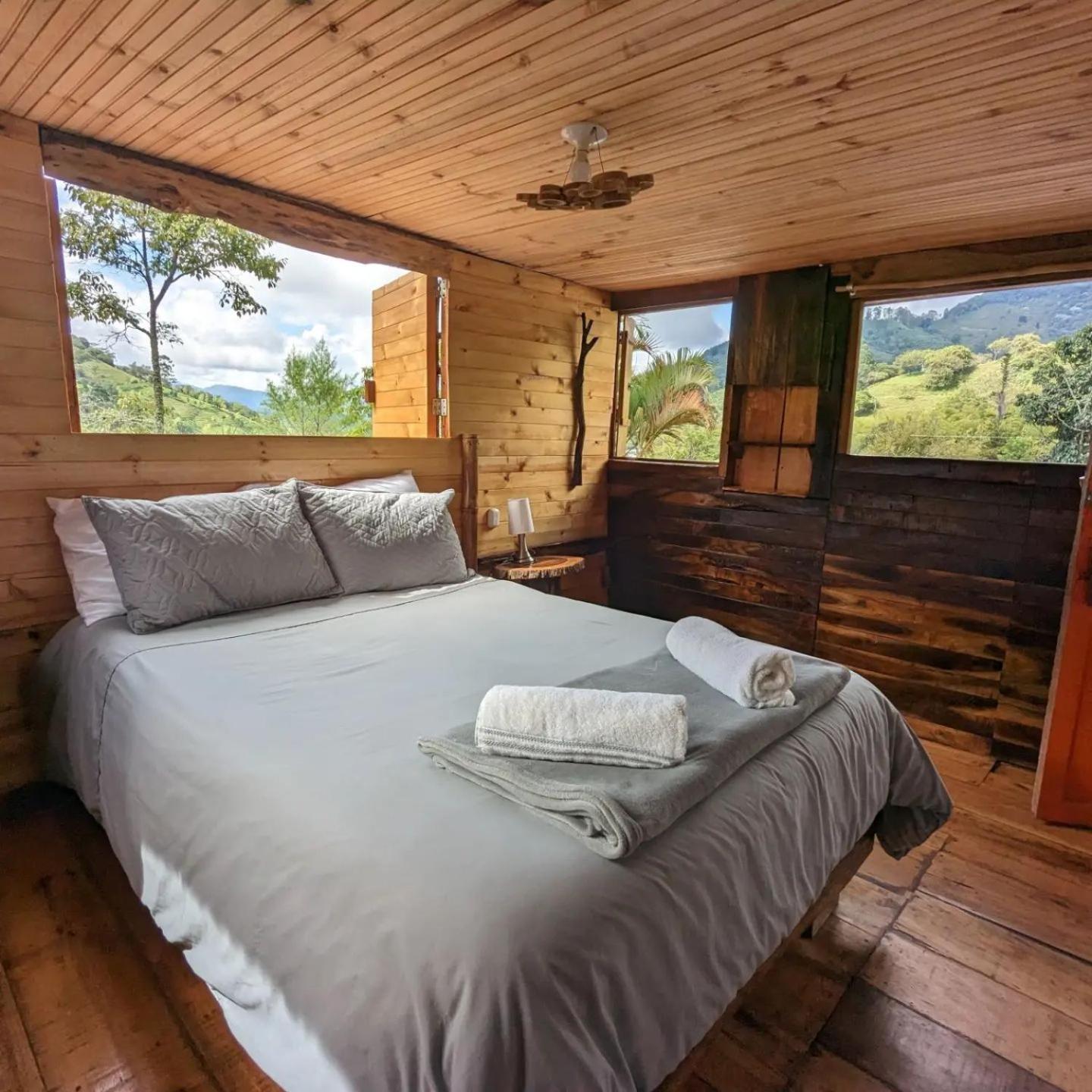 Habitación Colibrí, Pijao, Finca Flora del Río Exterior foto
